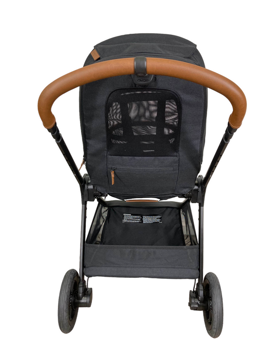 Nuna Triv Next + Pipa Urbn Travel System, 2023, Caviar