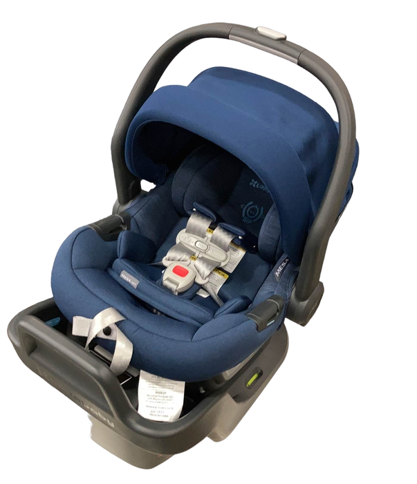 used UPPAbaby MESA MAX Infant Car Seat and Base, 2022, DualTech Noa Navy