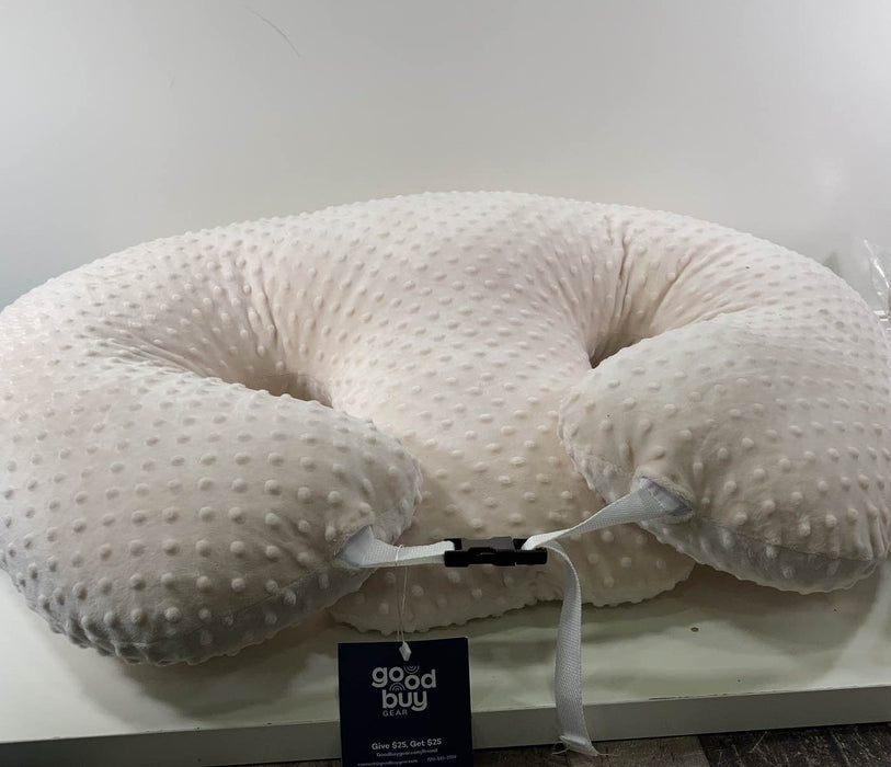 Shop Twin Z Nursing Pillow at GoodBuy Gear