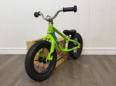 used GT Bicycles Youth Shuffle 12” Balance Bike, Green