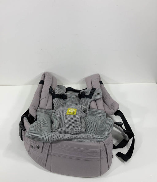 used Lillebaby Complete All Seasons Baby Carrier