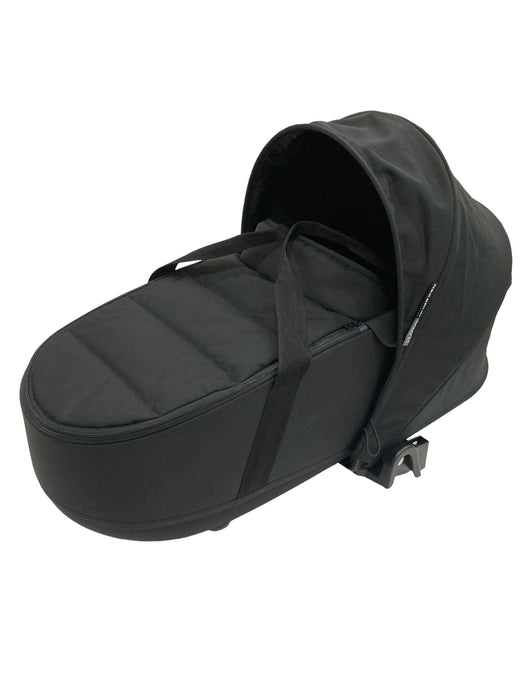 used Babyzen YOYO Bassinet, Black