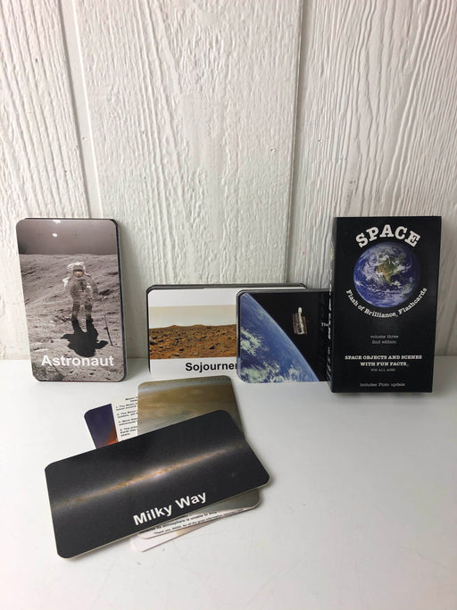 Shop Flash Of Brilliance Flash Cards, Outer space at GoodBuy Gear