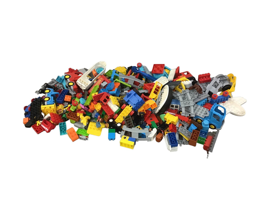 used BUNDLE Duplo Blocks