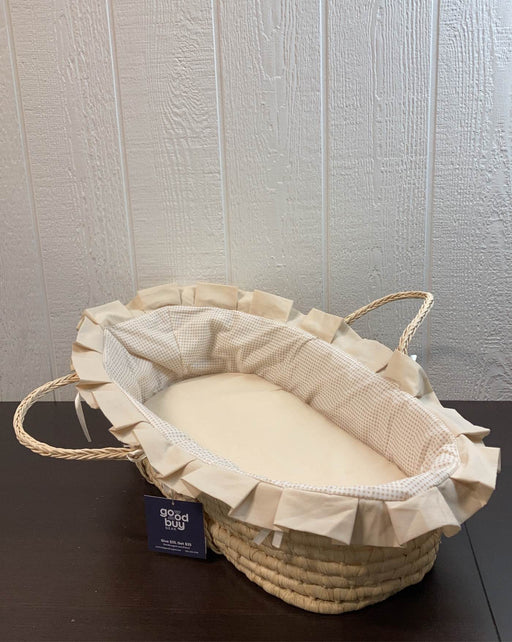 used Badger Basket Natural Moses Basket with Hood