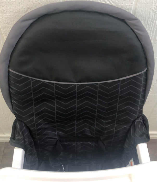 secondhand Cosco Simple Fold Highchair