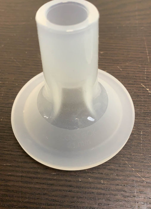 secondhand LacTeck 4th Gen BabyMotion Flange - One Pair