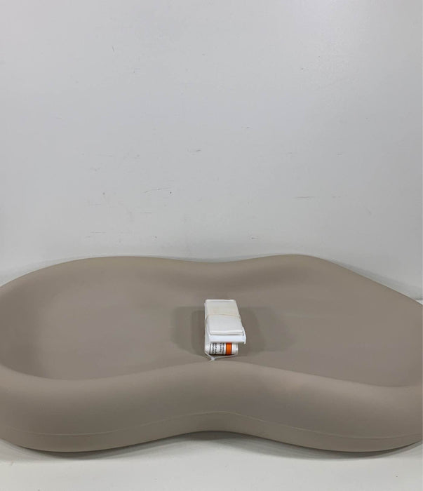 Shop Keekaroo Peanut Changing Pad, Vanilla at GoodBuy Gear