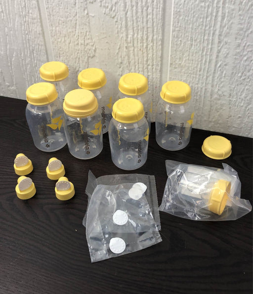 used BUNDLE Medela Bottles, & Accessories