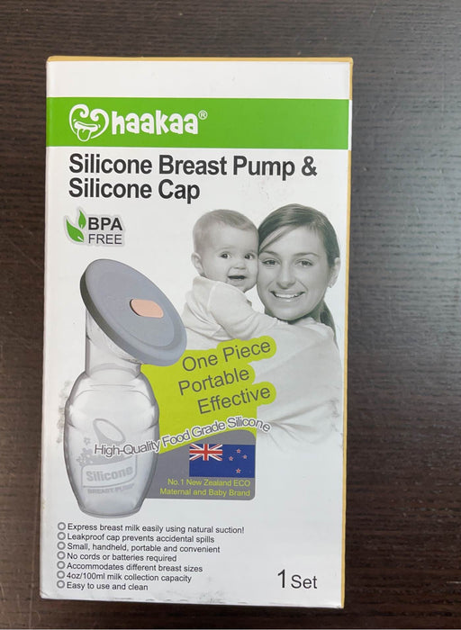 Shop Haakaa Manual Breast Pump, & Silicone Cap at GoodBuy Gear