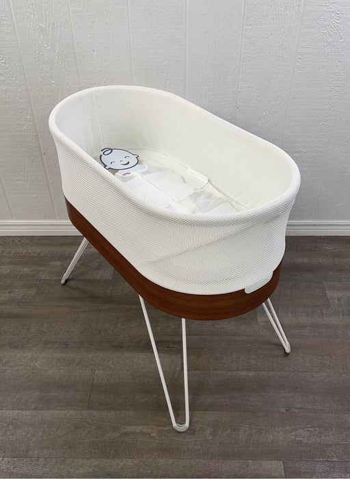 used Happiest Baby SNOO Smart Sleeper