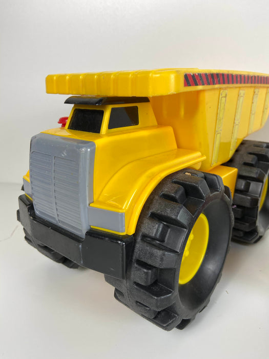 Shop BUNDLE Construction Vehicles at GoodBuy Gear