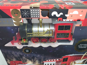 Fao schwarz ride online on train set