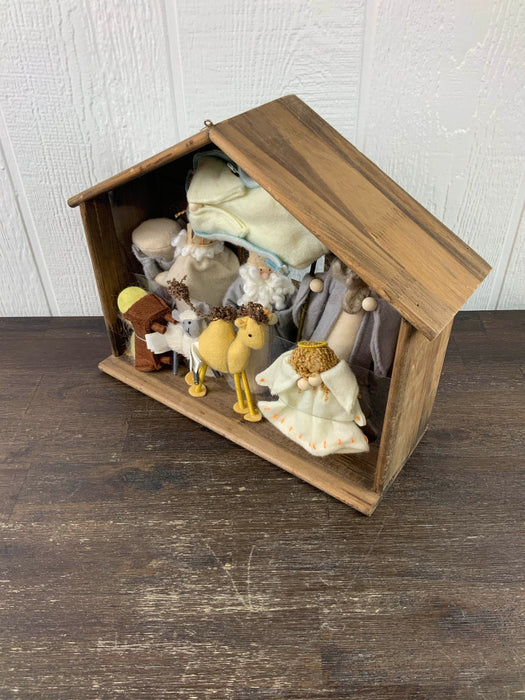 secondhand Pottery Barn Kids Felt Nativity