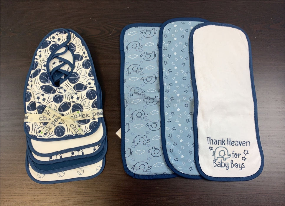 used BUNDLE Bibs And Burp Cloths, Chickpea