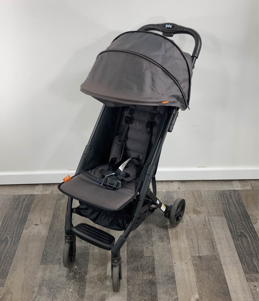 Zoe Tour+ Stroller, 2020, Noah Grey