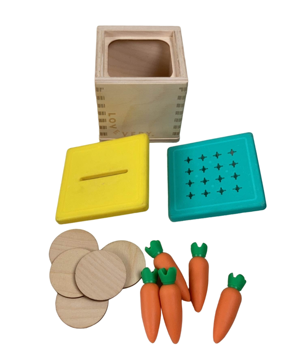 secondhand Lovevery The Babbler Play Kit