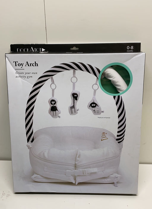 secondhand Dockatot Toy Arch Deluxe+ Dock, White