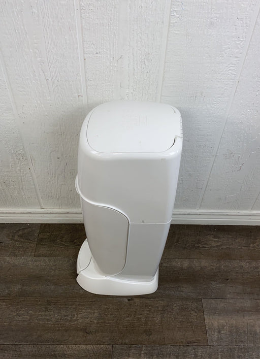 secondhand Playtex Diaper Genie Complete