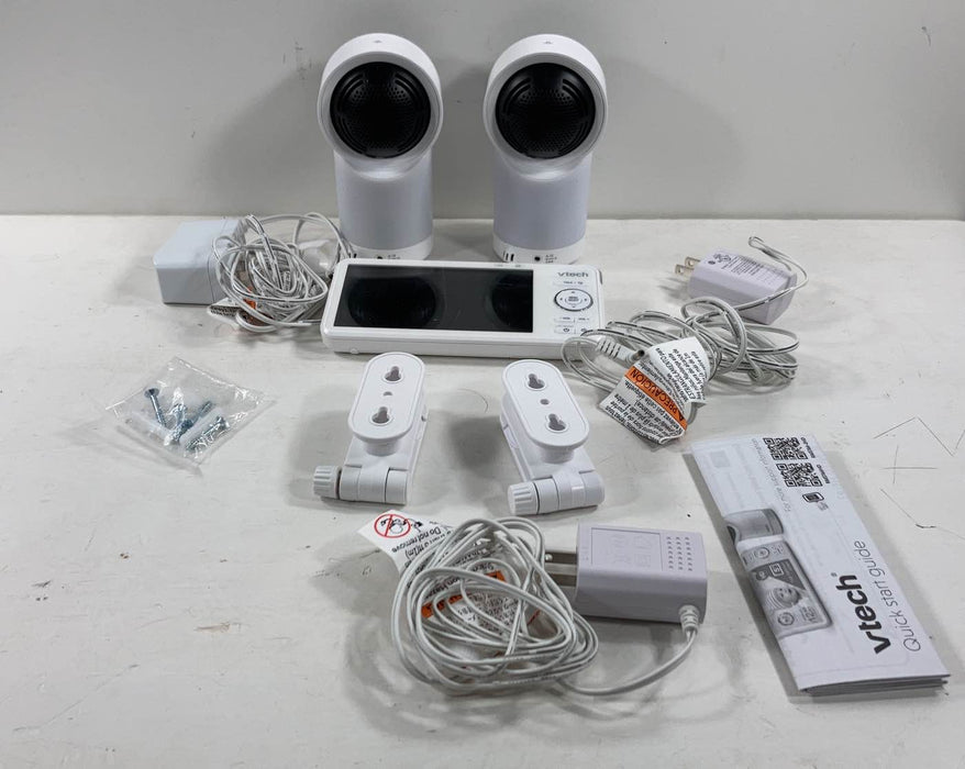 used VTech VM352-2 5" Digital Video Baby Monitor with 2 Cameras