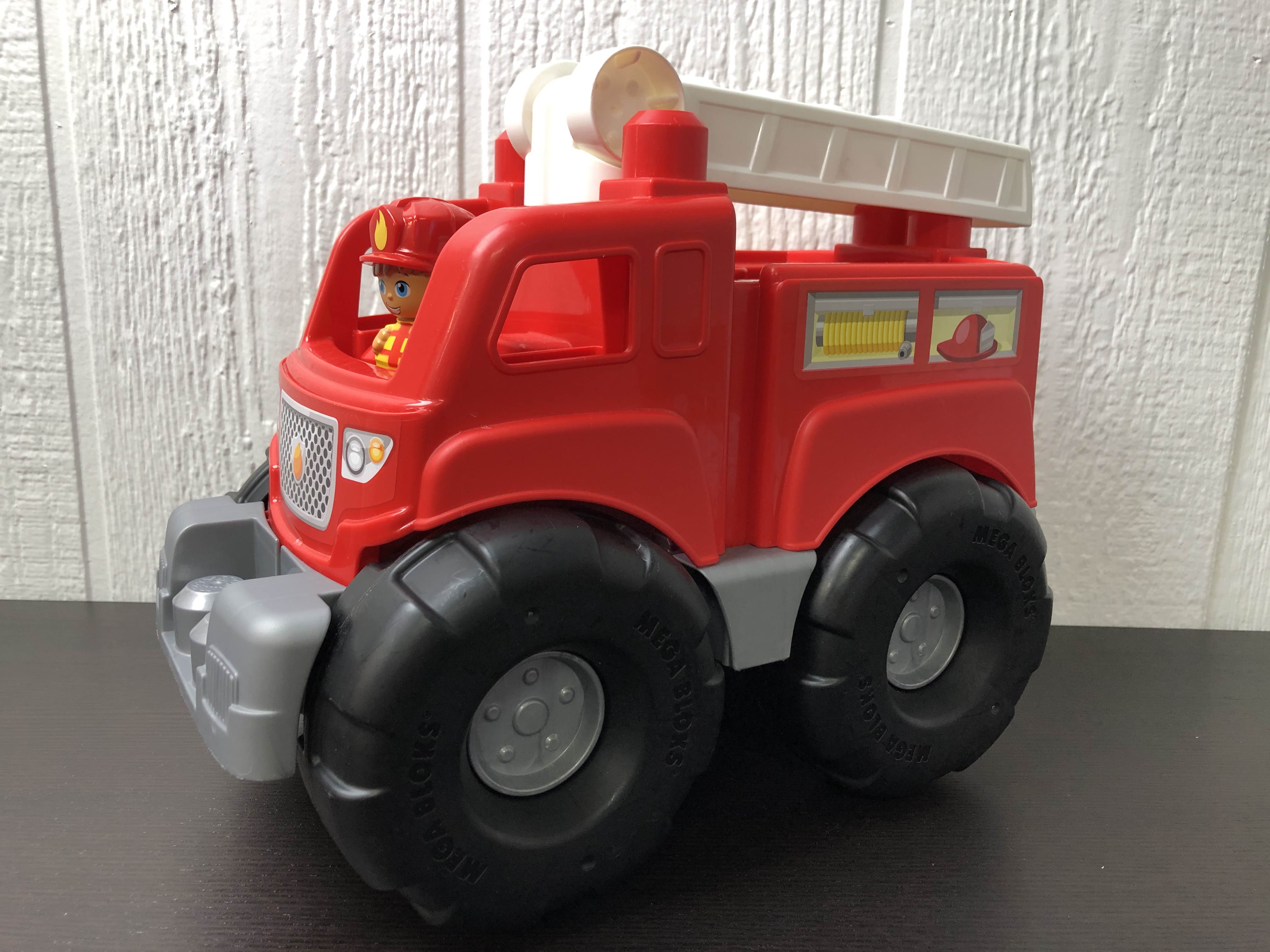 Mega bloks fire truck hot sale rescue