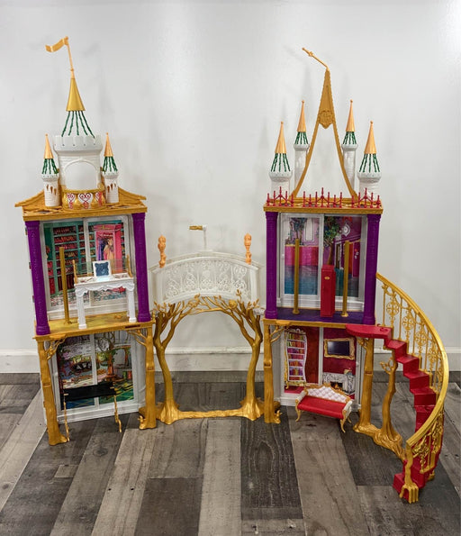 used Ever After High 2-in-1 Castle Playset