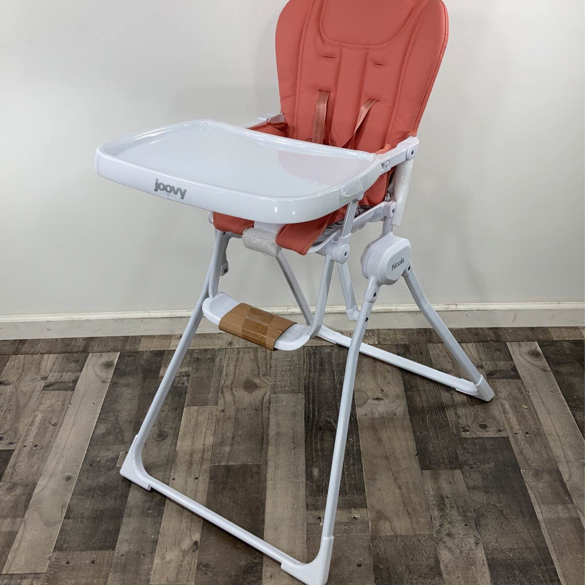 Joovy Nook High Chair, Coral