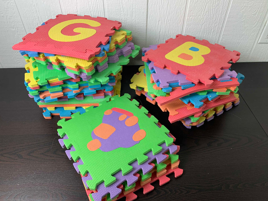secondhand Spark Alphabet Foam Mat