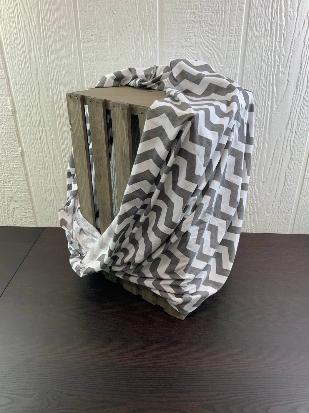 Itzy Ritzy Breastfeeding Scarf — GoodBuy Gear