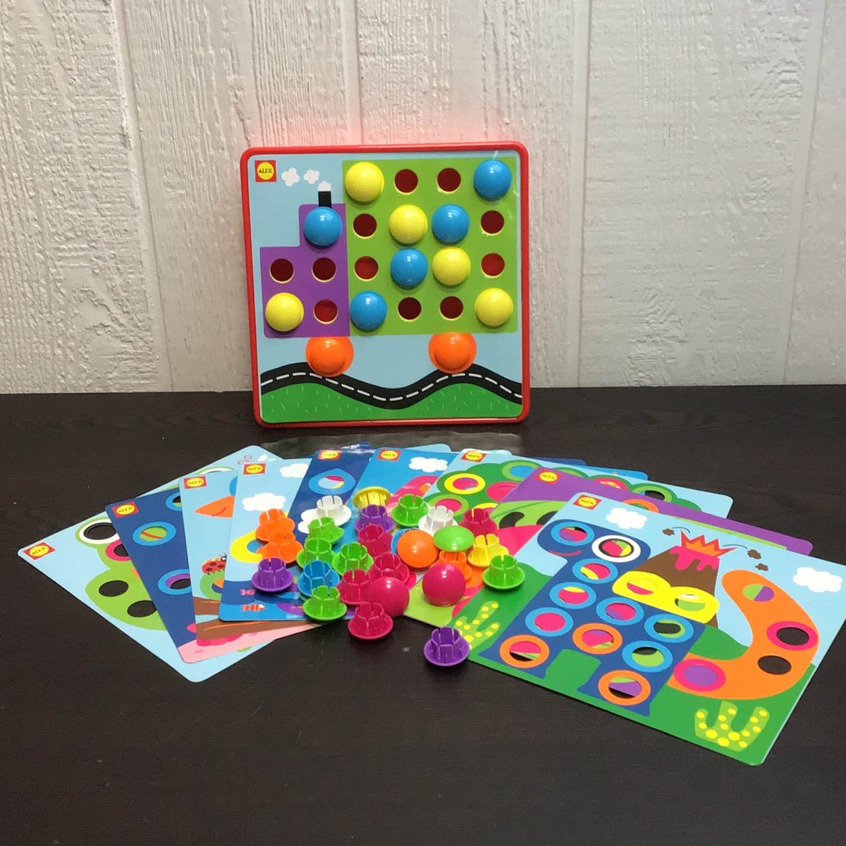 ALEX Toys Button Art