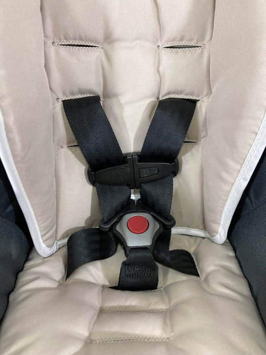 secondhand Carseat