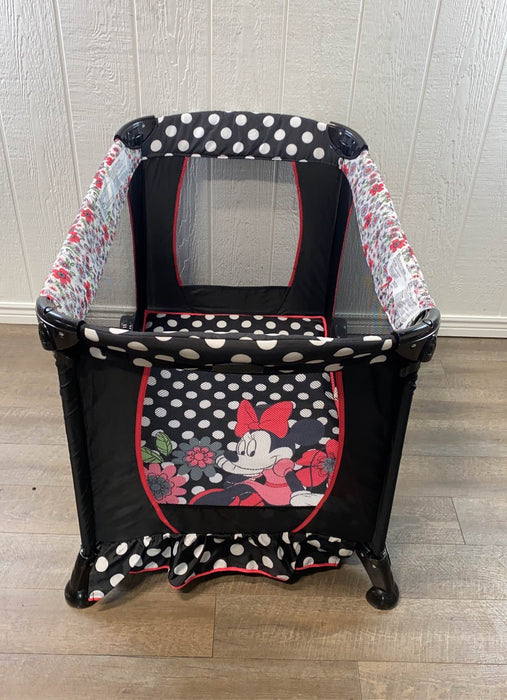 secondhand Safety 1st Portable Baby Play Yard, -Minnie Mouse