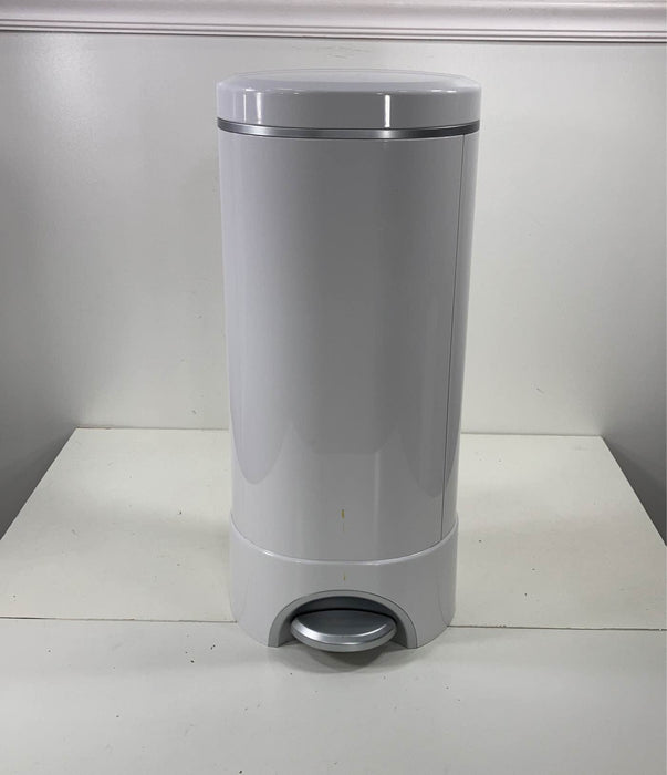 used Munchkin Step Diaper Pail