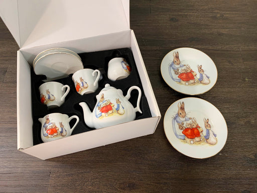 used Beatrix Potter Tea Set