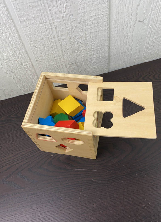 secondhand Melissa & Doug Shape Sorter Cube