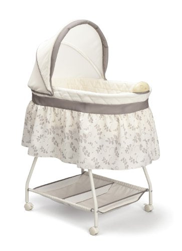 used Delta Children Sweet Beginnings Bassinet