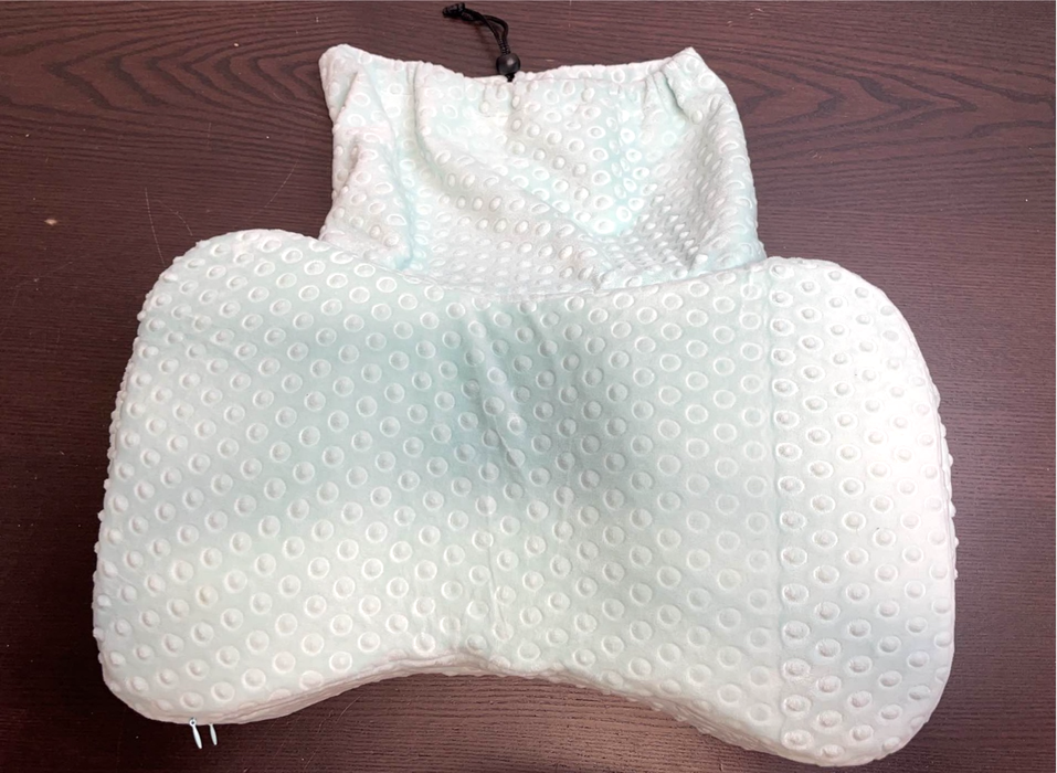 used Nurgo Travel Nursing Pillow