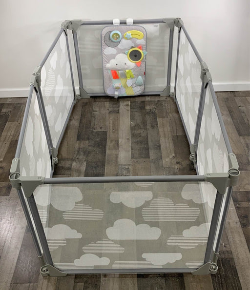 secondhand Skip Hop Playview Expandable Enclosure