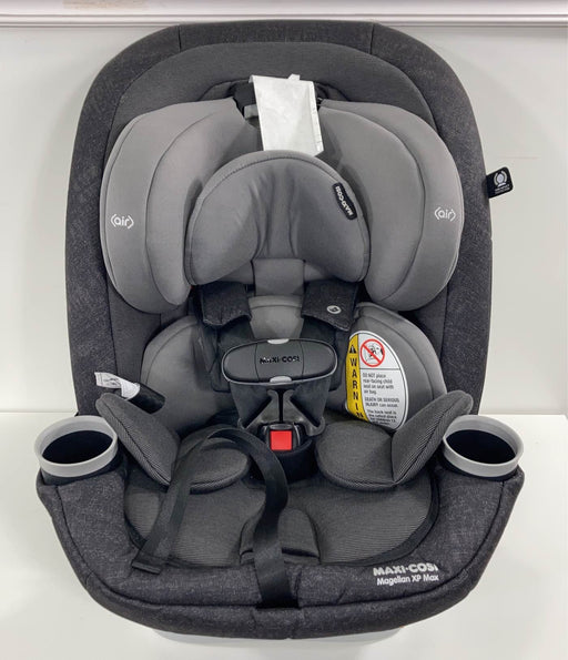 secondhand Maxi-Cosi Magellan XP All-in-One Convertible Car Seat, Nomad Black, 2021