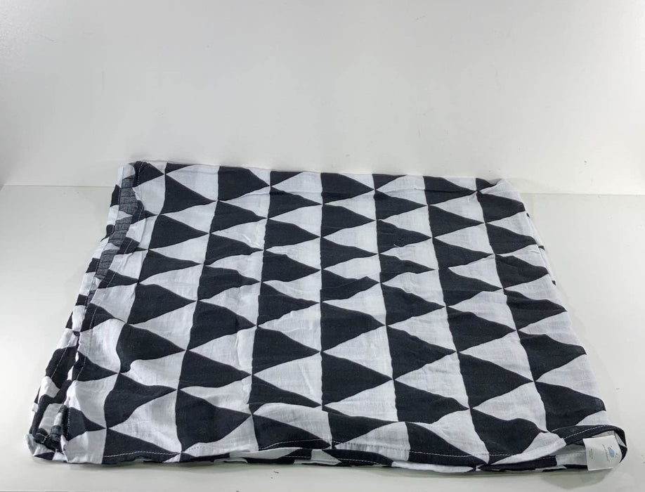 Shop Cloud Island Muslin Blanket at GoodBuy Gear