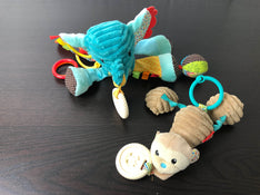 used BUNDLE Infantino Grasping Toys