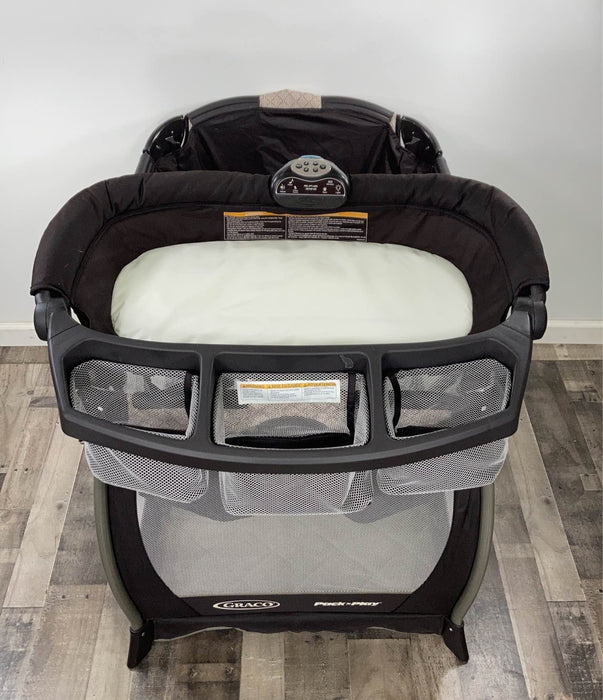 Shop Graco Pack 'n Play Playard with Infant Bassinet & Changer at GoodBuy Gear