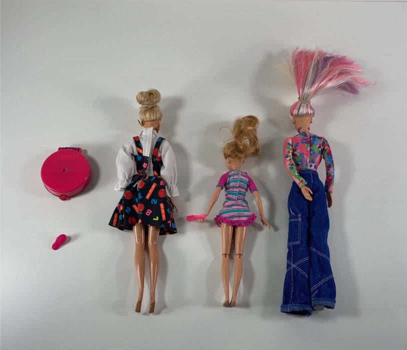 secondhand BUNDLE Barbies