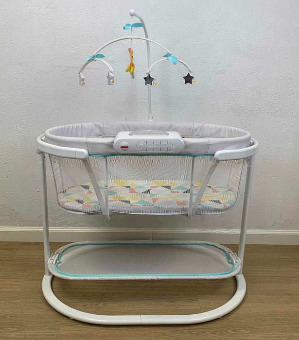 Shop Fisher Price Soothing Motions Bassinet at GoodBuy Gear