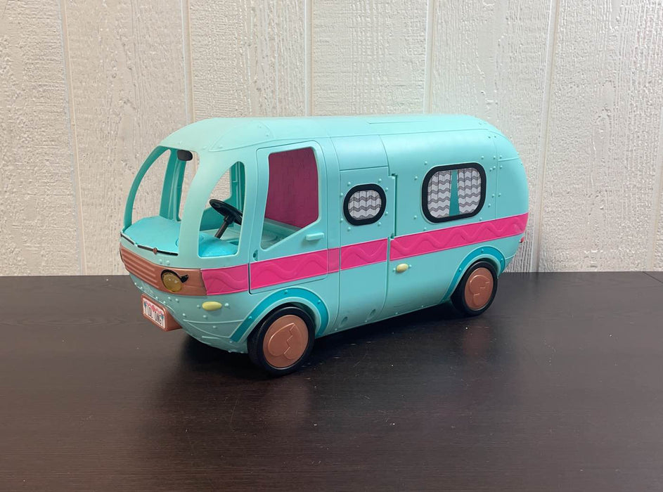 L.O.L. Surprise Surprise! 2-in-1 Glamper Fashion Camper