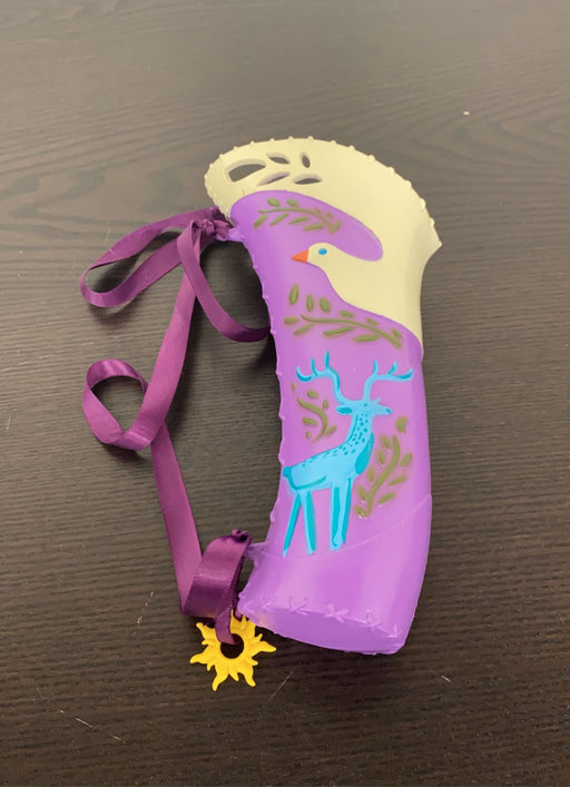 secondhand Disney Rapunzel Bow & Arrow Set