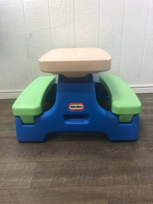 secondhand Little Tikes Easy Store Picnic Table