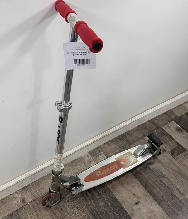 secondhand Razor Spark Kick Scooter