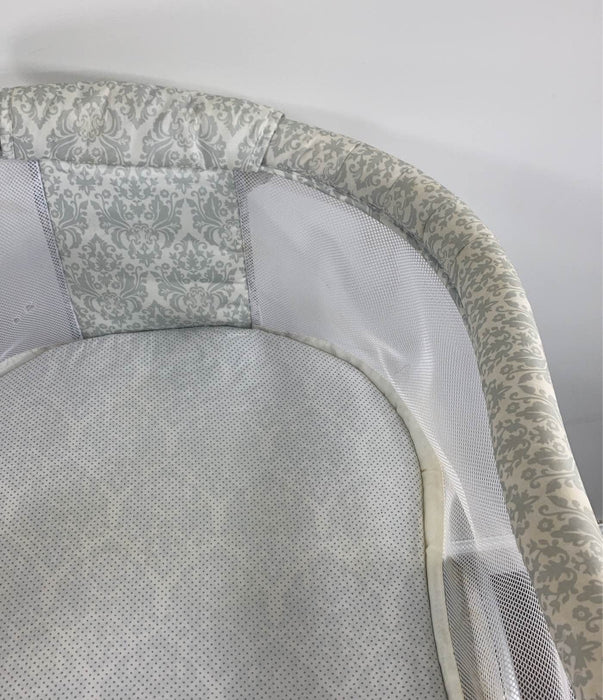 Halo BassiNest Swivel Sleeper, Premiere Series