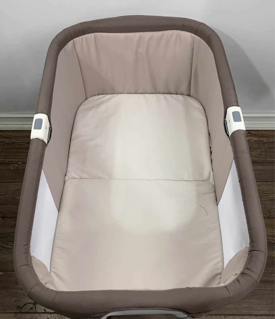 Chicco Lullago Anywhere Portable Bassinet